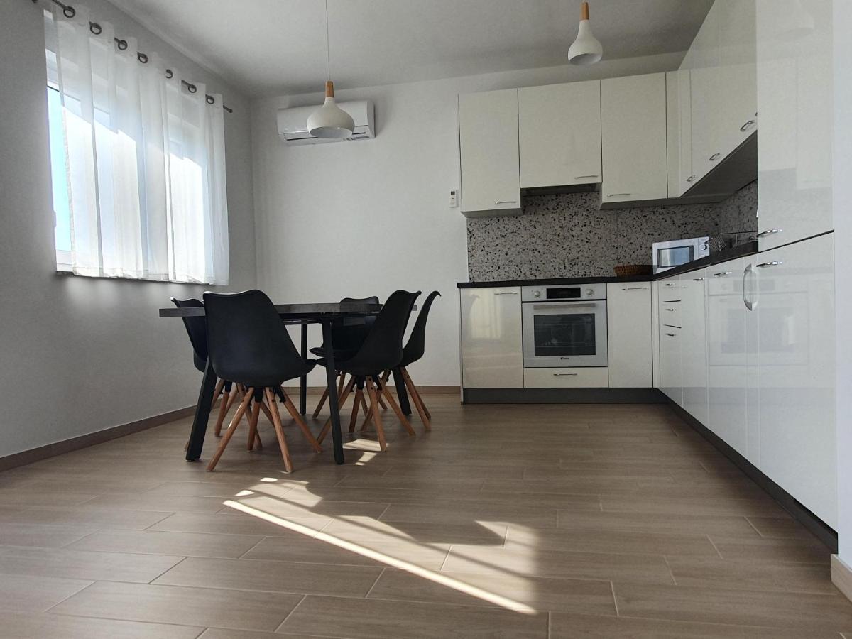 Beachside Place Sukosan Ngoại thất bức ảnh