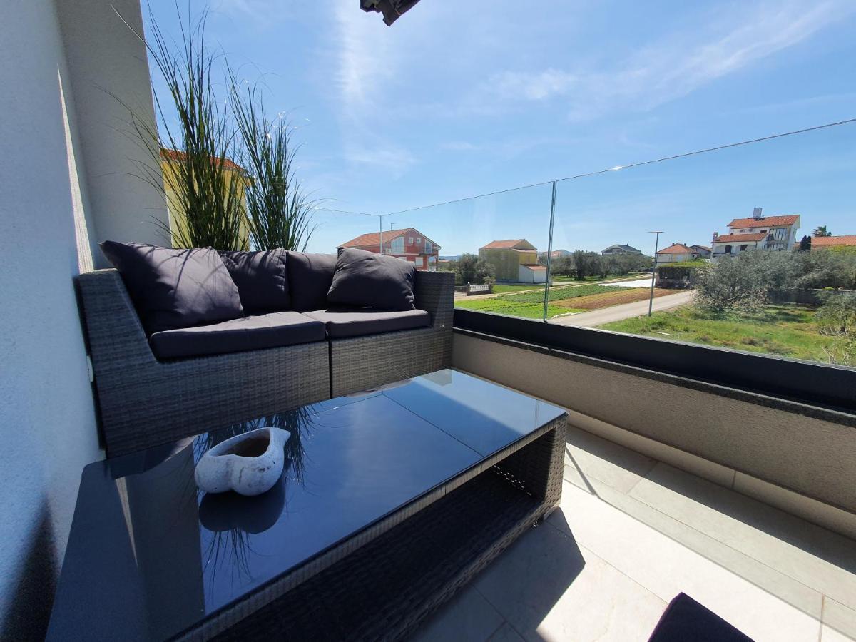 Beachside Place Sukosan Ngoại thất bức ảnh